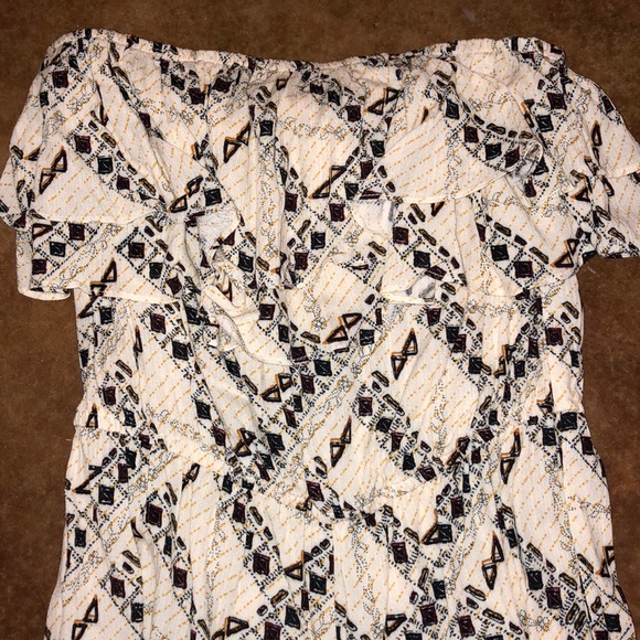 NWOT Xhilaration Romper size xs - Picture 2 of 3